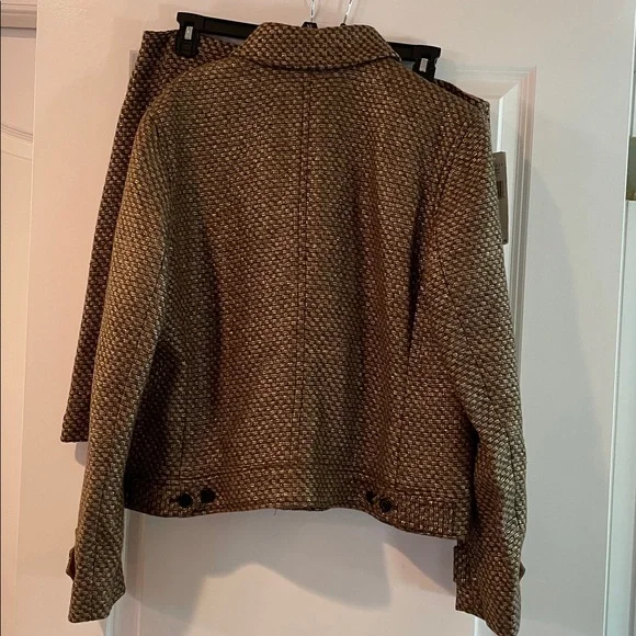 Set of jacket and skirt.Lauren Ralph Lauren. - Picture 5 of 16